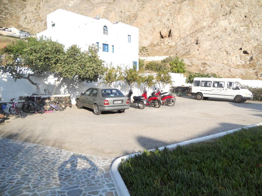 Villa Ostria Kamari  Exterior photo